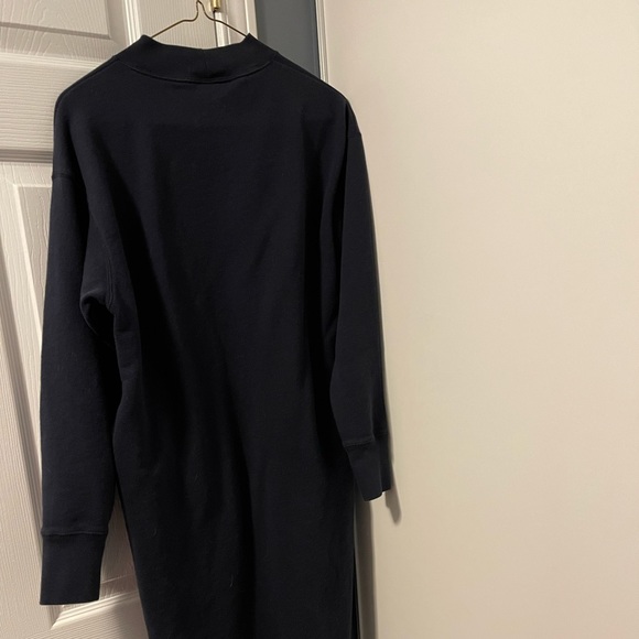 UNiQlo + Disney Minnie sweatshirt dress - Picture 4 of 4